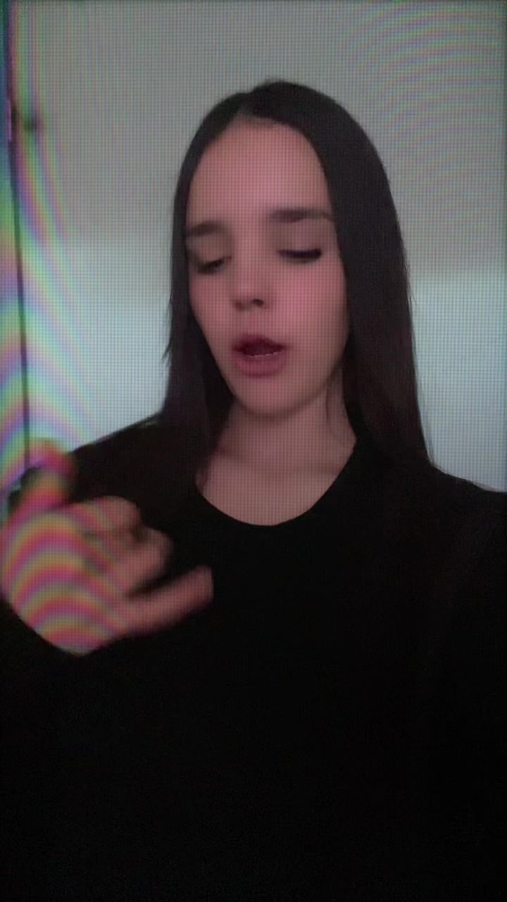 @𝑆𝑜𝑓𝑖𝑎 ✯