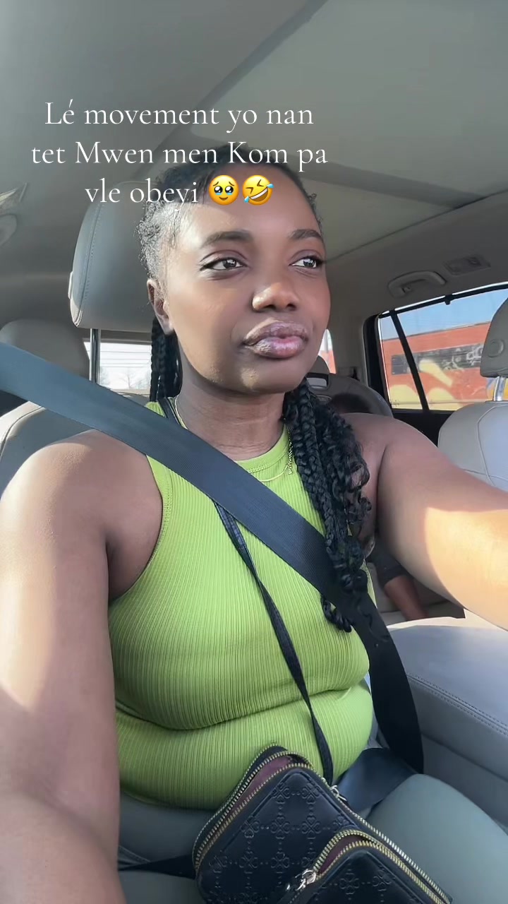 @EVERYTHINGISLUCY
