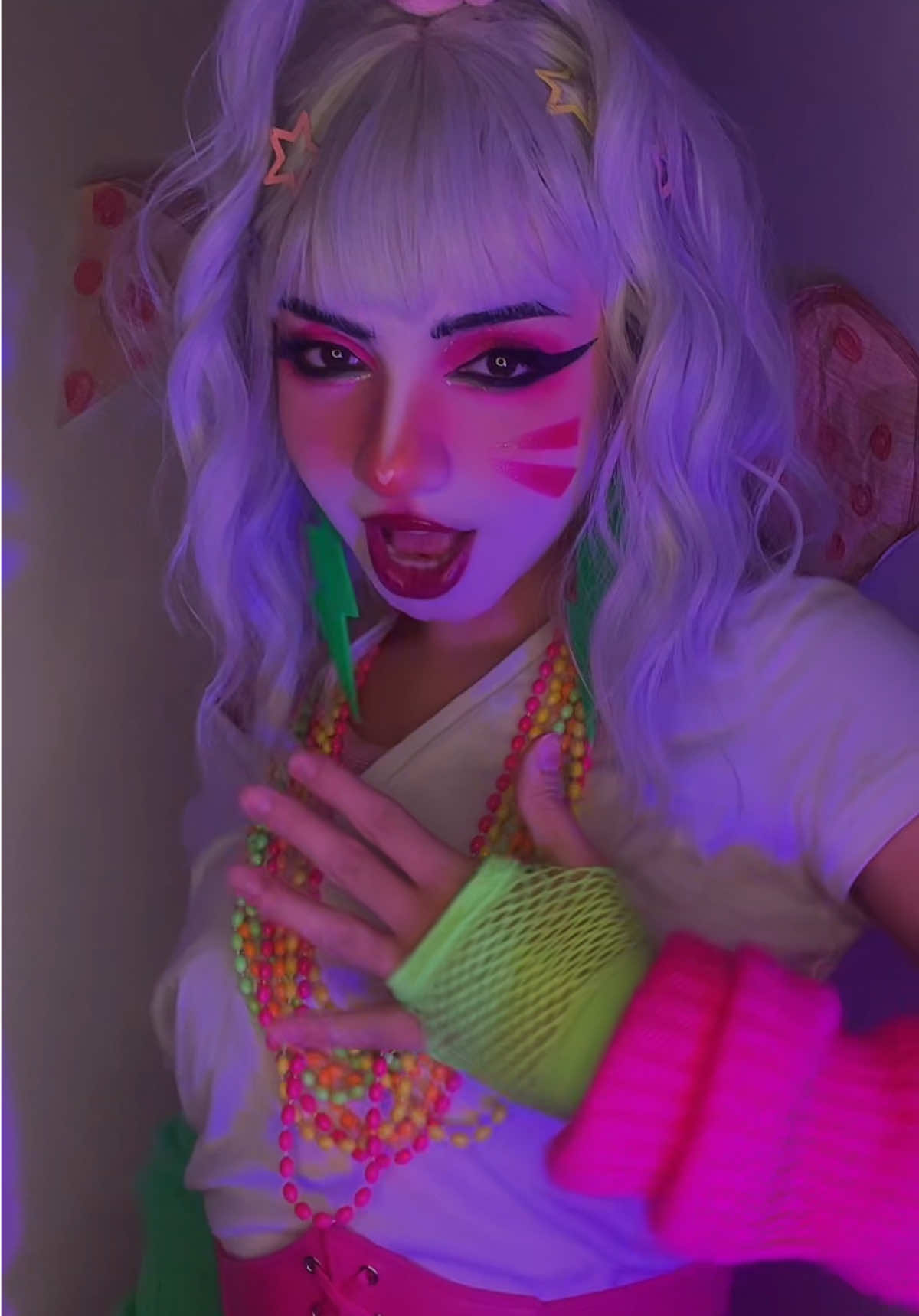 @ari <3