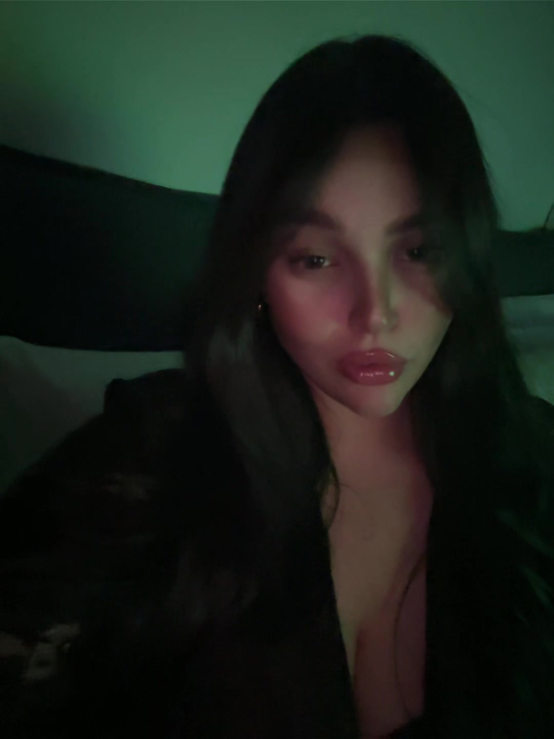 @𝗆𝗂𝖼𝗁𝖾𝗅𝗅𝖾𝖼𝗈𝗅𝖾𝗅𝗅𝖺