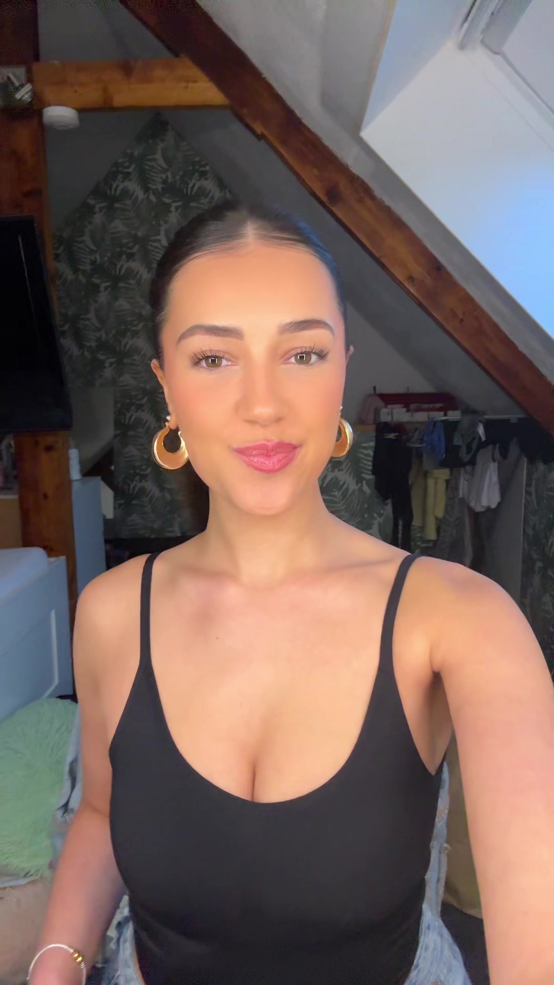 @Elmirawdb
