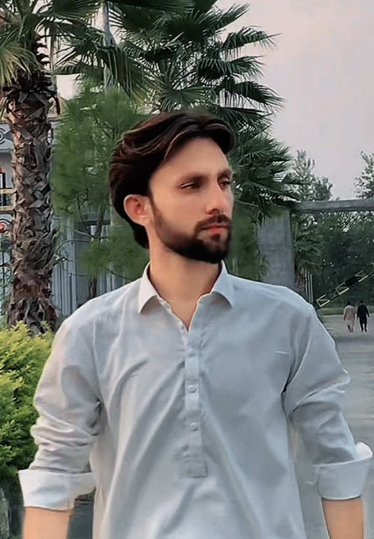 @🦅 HAPPY WASEEM 👑
