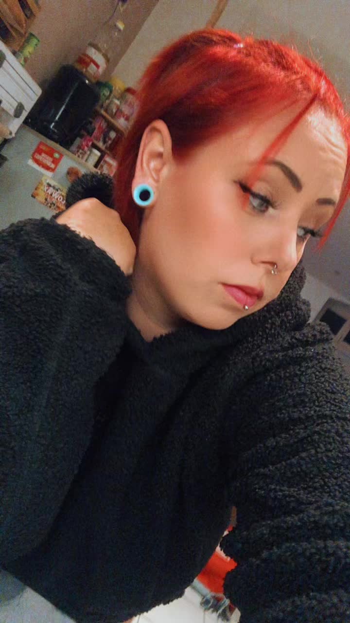 @Jenni✌️