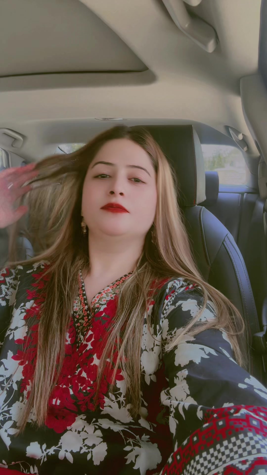 @❤️Khushboo khan🥰