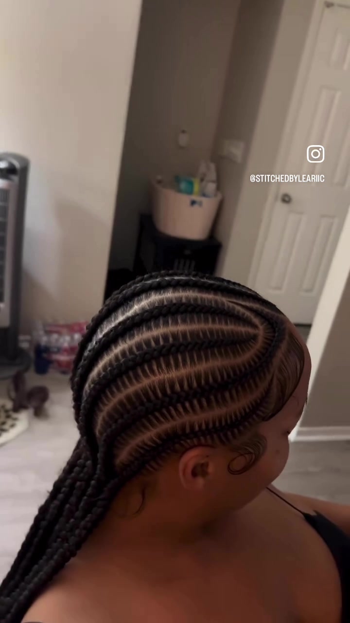 @StitchedByLeariic