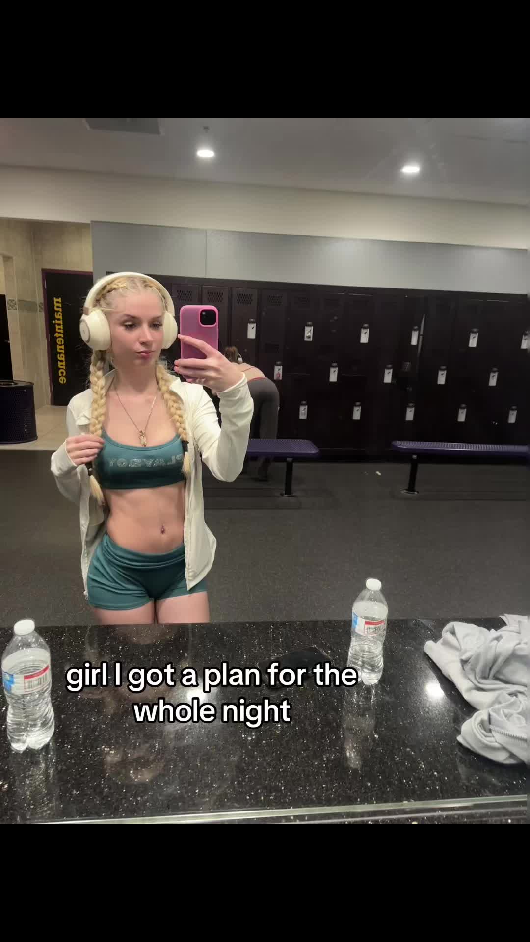 @theyluv._hailey2