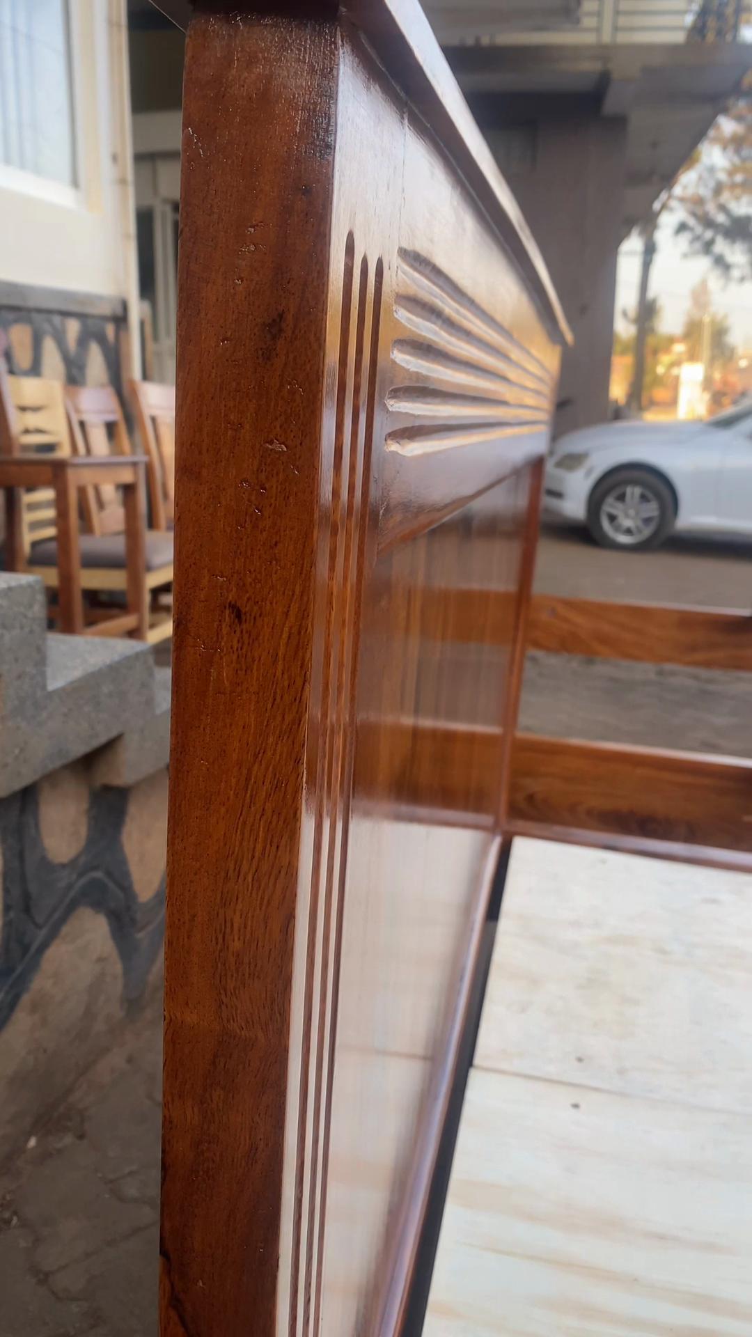 @Modern furniture 🔨🇺🇬