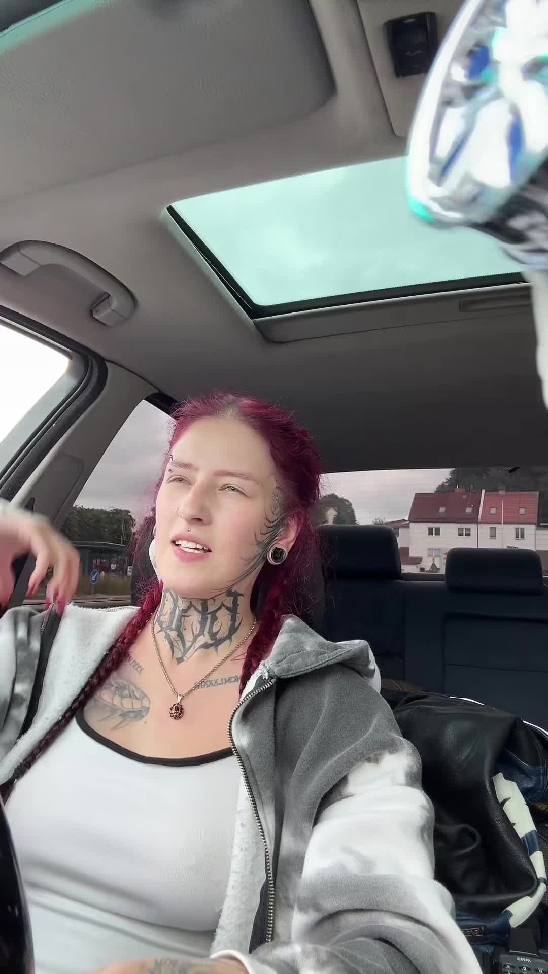 @Belinda⚛︎