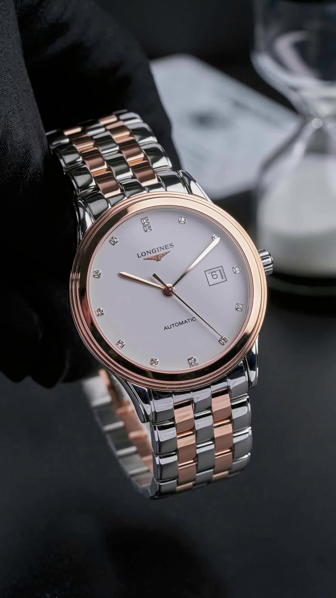 @BDT WATCH Đồng Hồ Thuỵ Sỹ