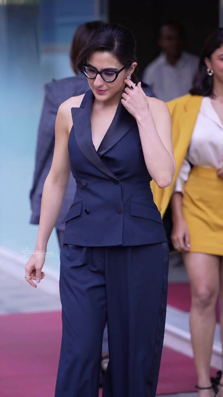 @saraalikhan.fan