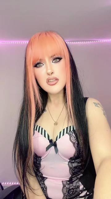 @🖤𝕷𝖎𝖓𝖉𝖘𝖊𝖞🖤