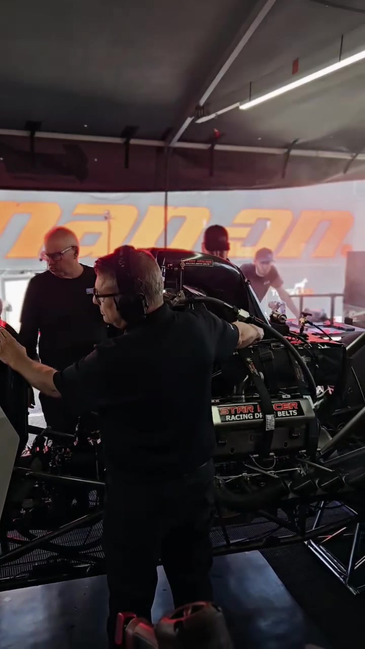 @Top fuel Crew Chief