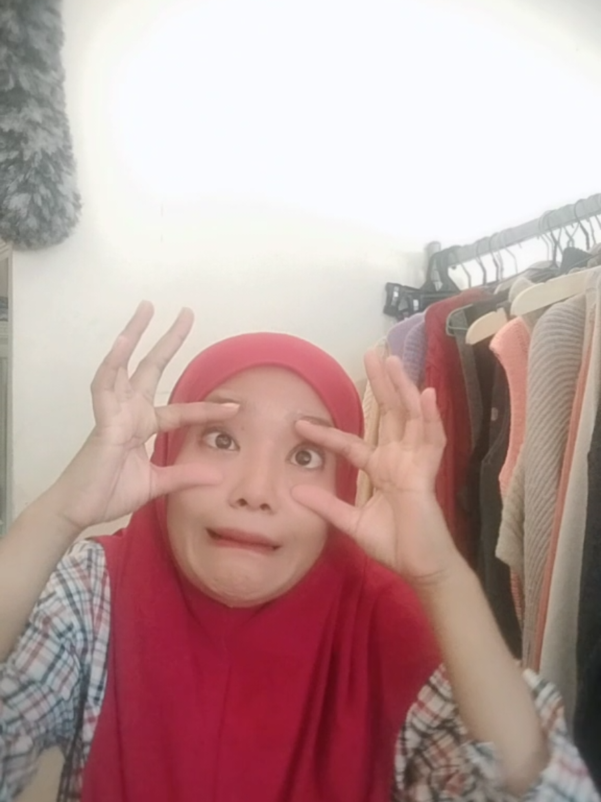 @_Nya