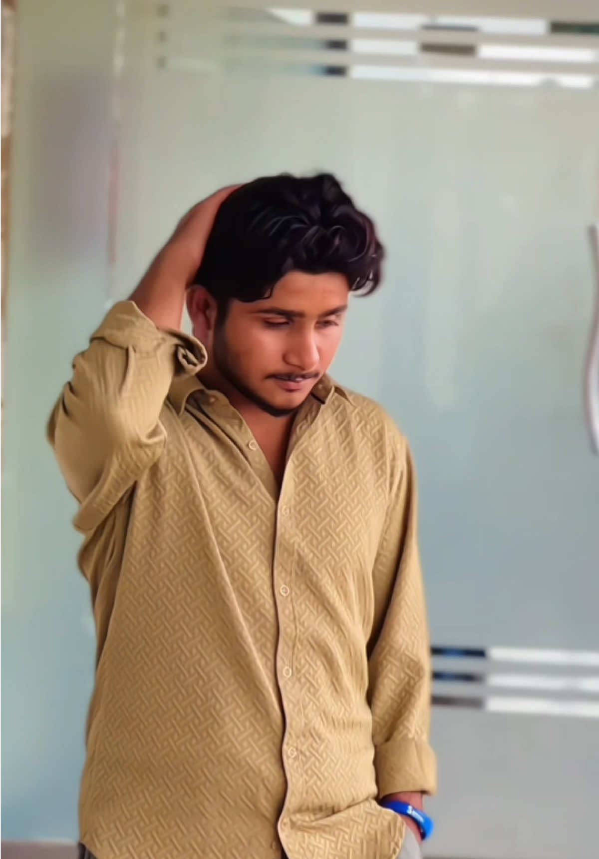 @𝗔ح𝗠𝗘𝗗 👑💸