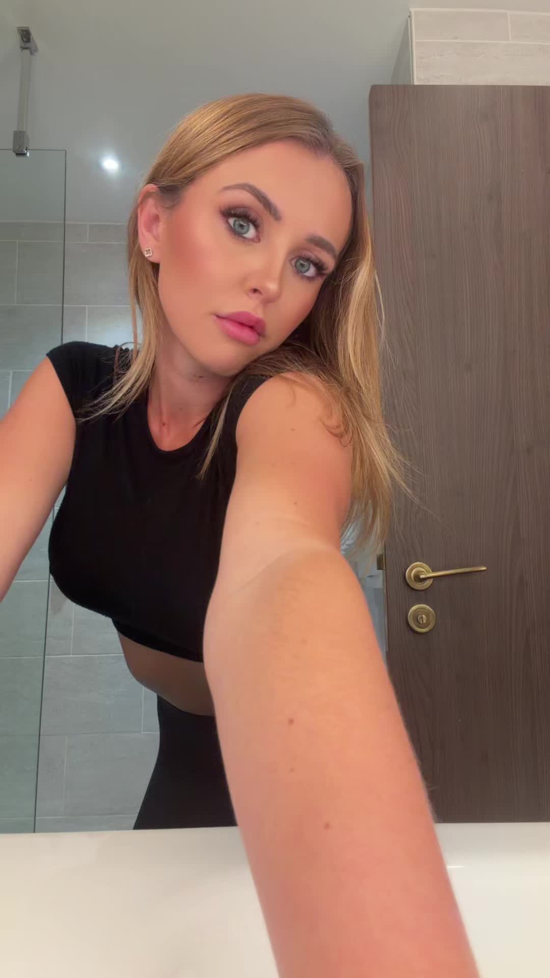 @charlotteclark.uk