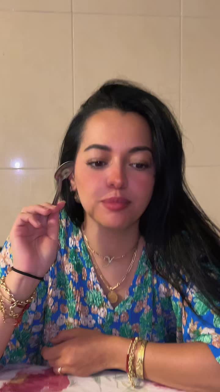 @Nina