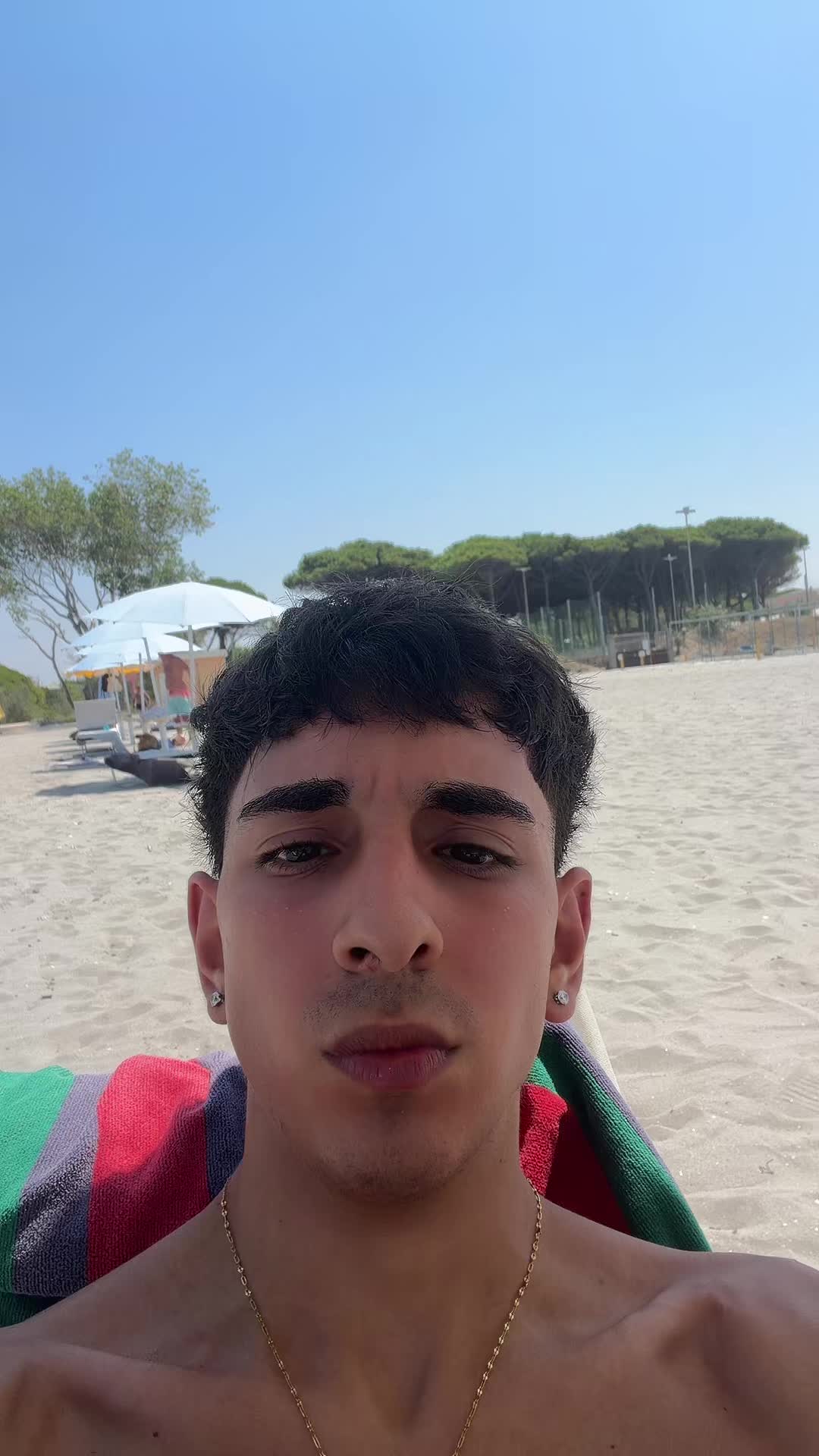 @Chrisss🌊