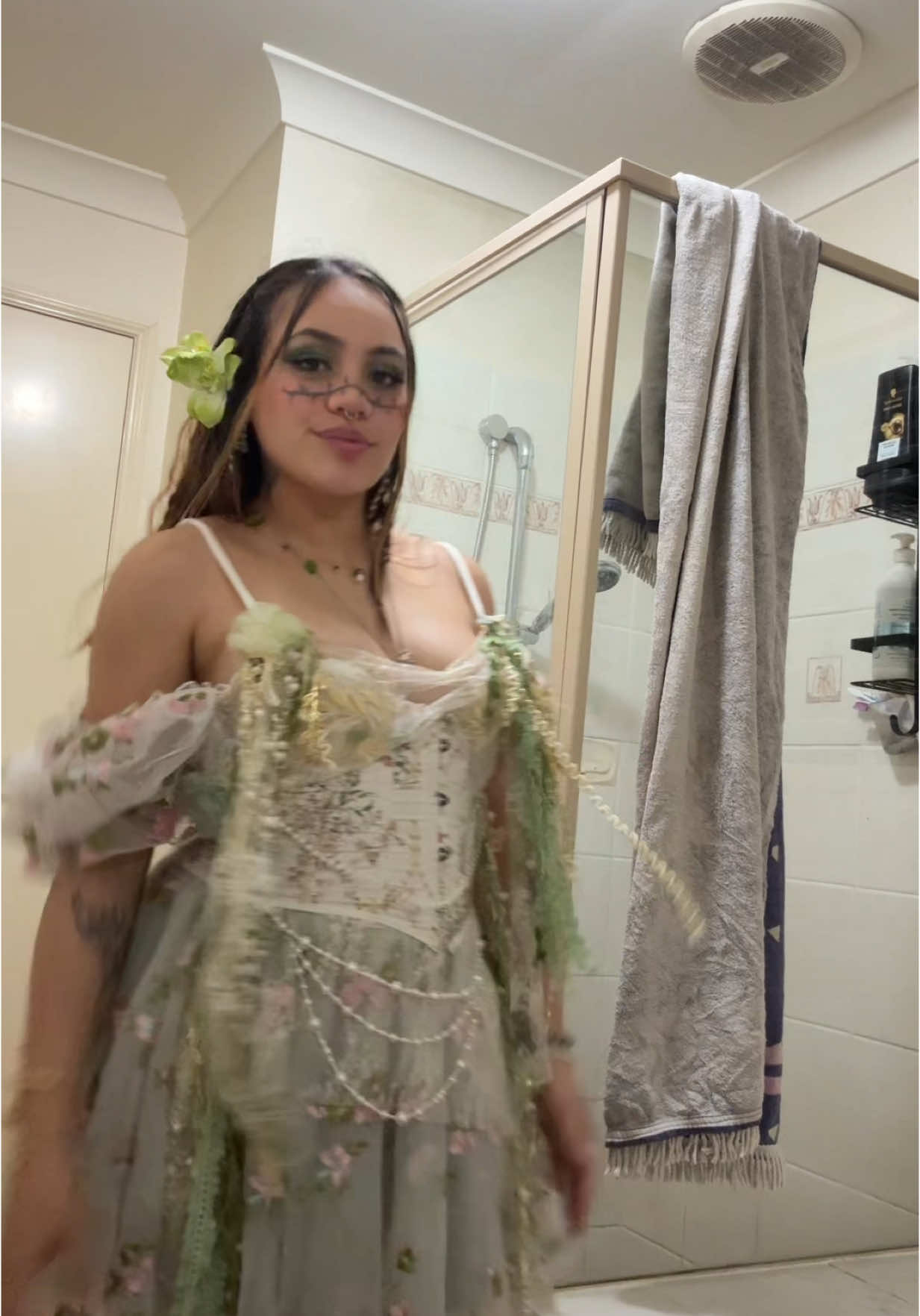 @Essynx Hema✨