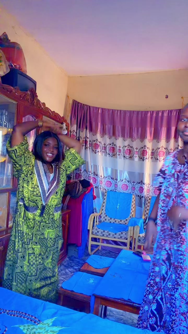 @monoliza Awate officially