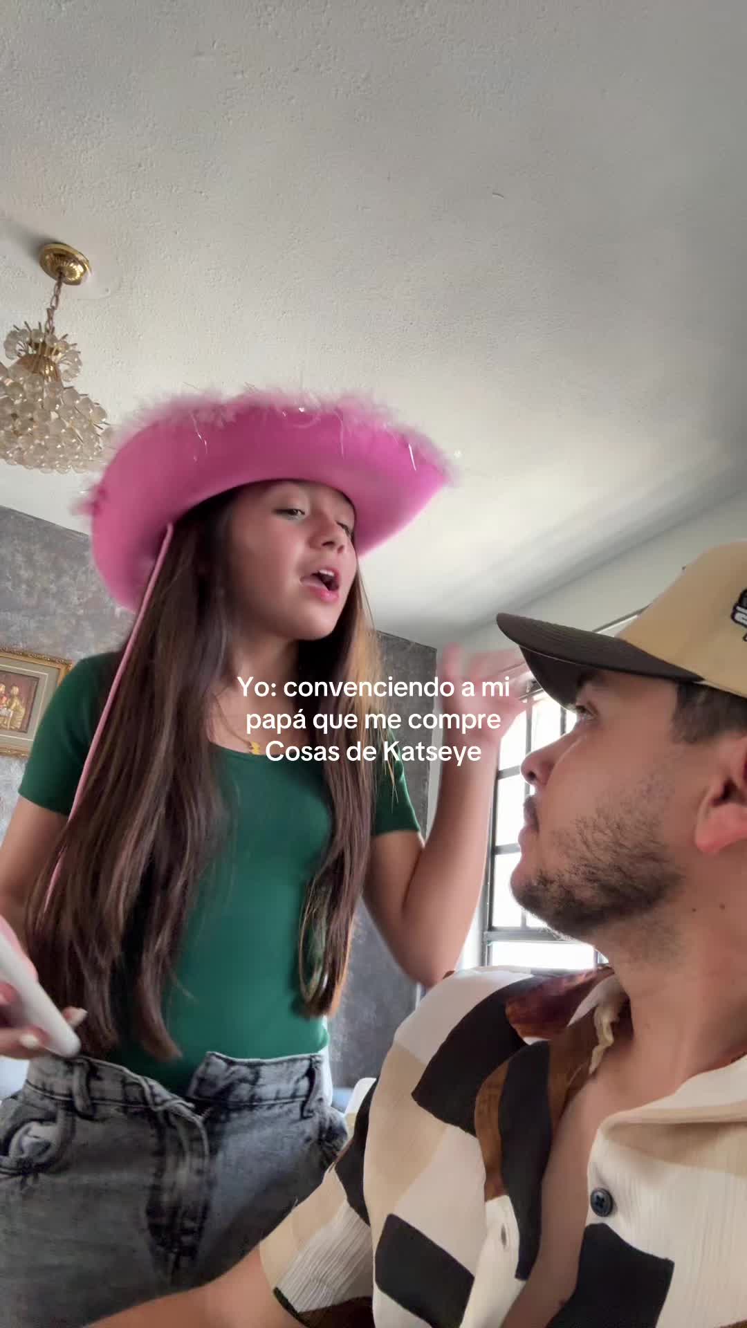 @Nia Mora