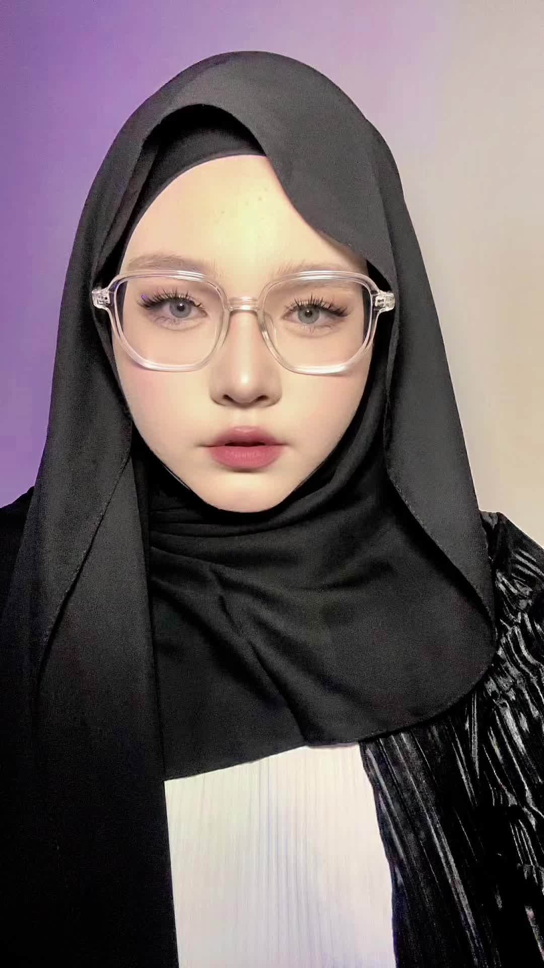 @Камила