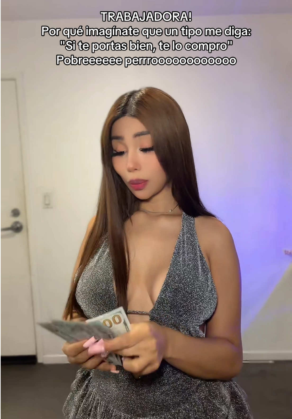 @Valeria Razavi 🍑💋