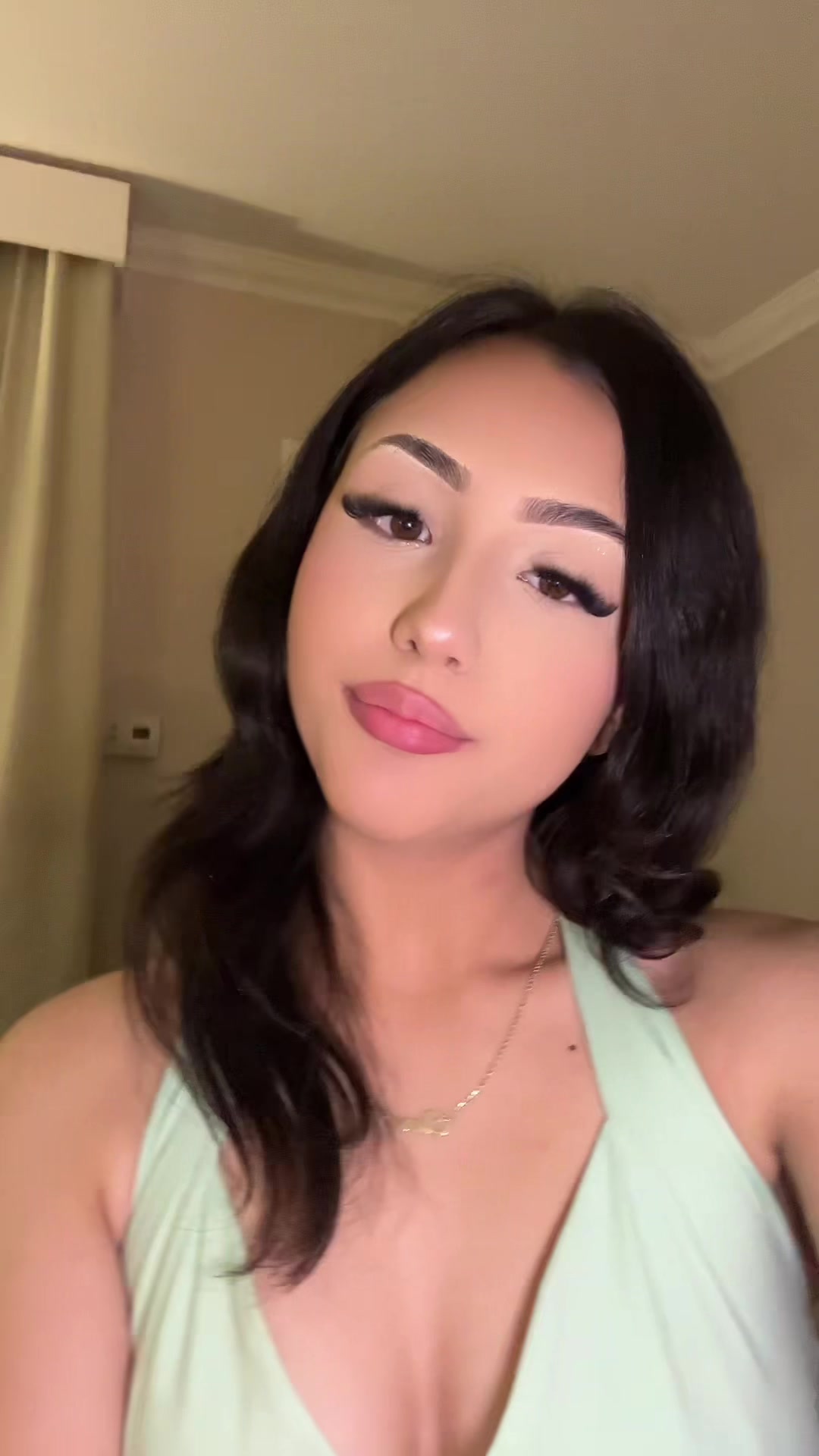 @elena