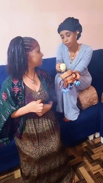 @ዓለም ራየተይቲ ባህላዊ ኽዳውንት መሸጢ