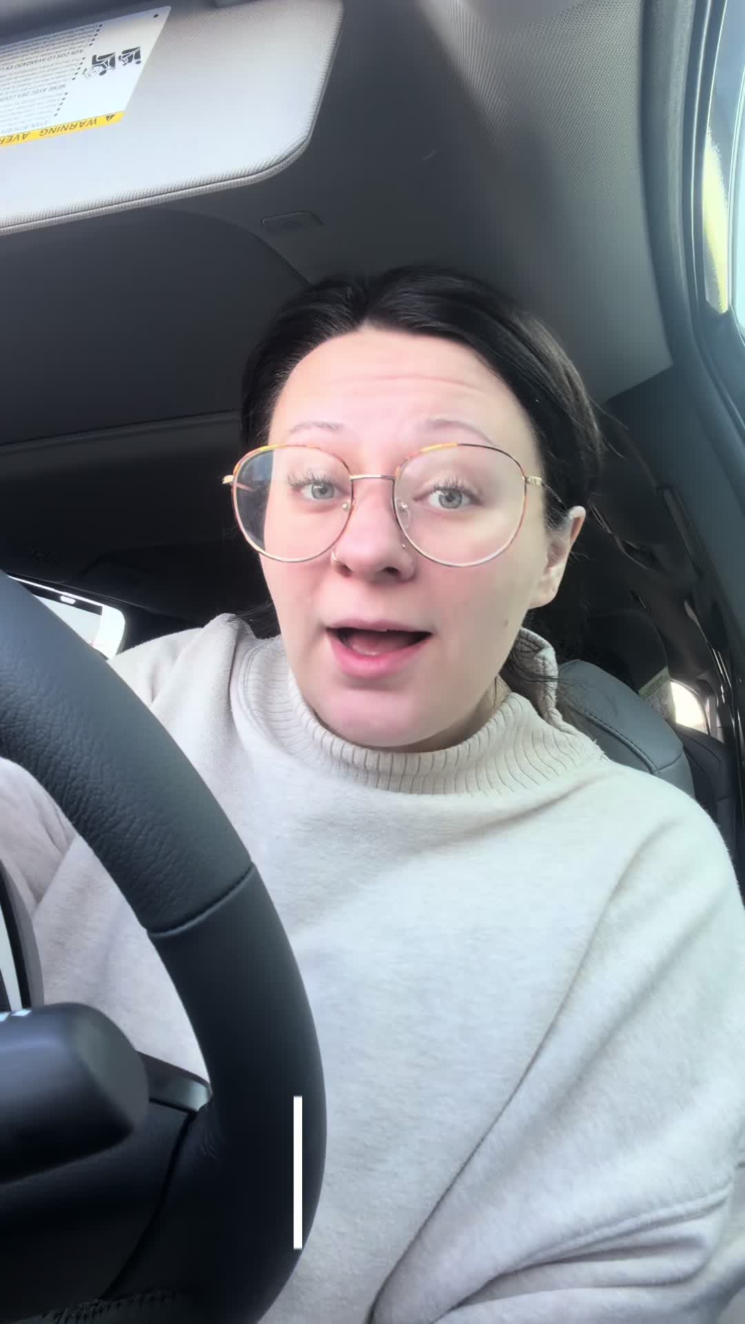 @Ashleigh | Mama | Hairstylist