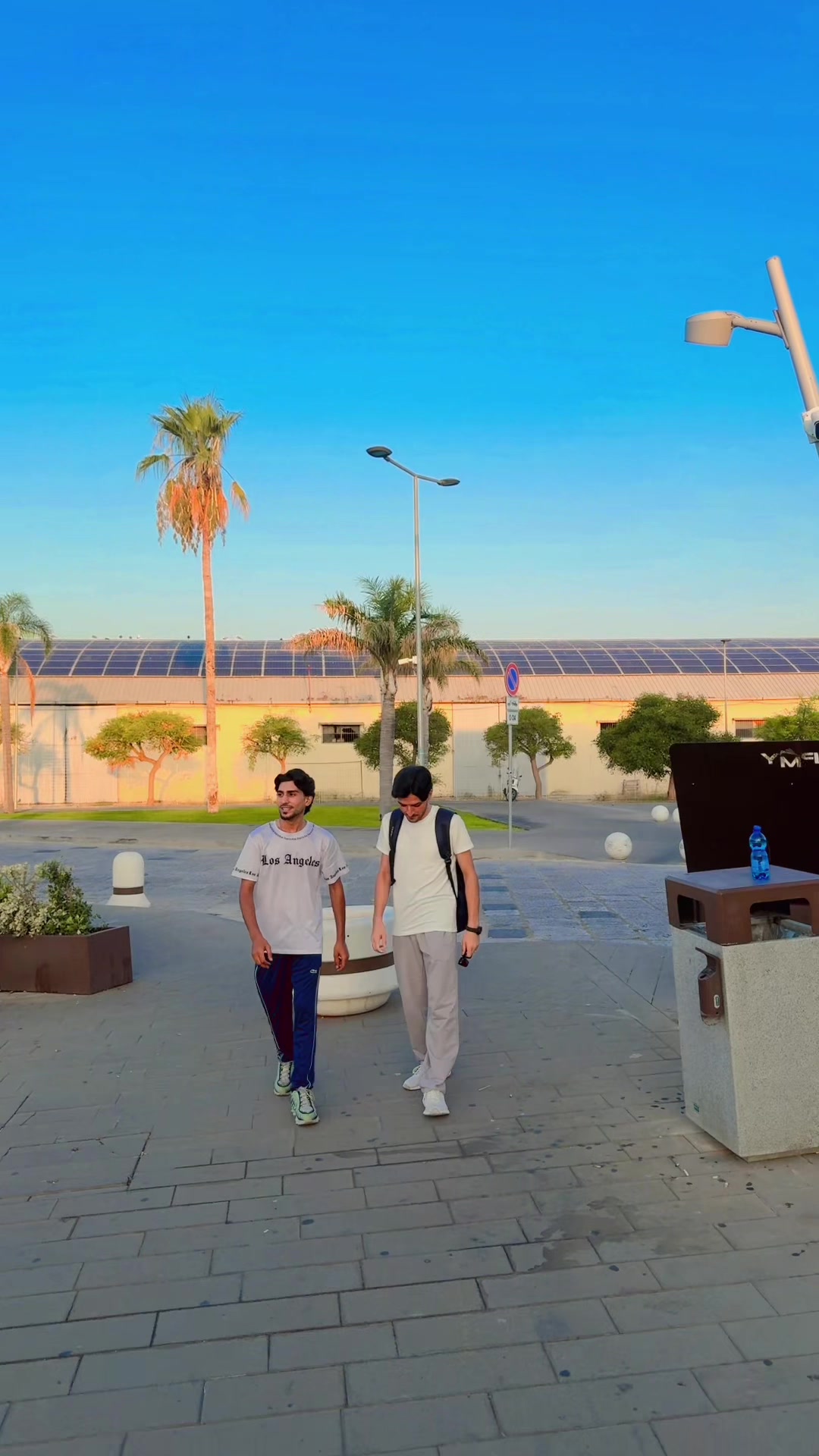 @🥝.MUNIR..🥝….🇮🇹