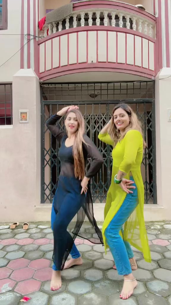 @Ishu🇳🇵