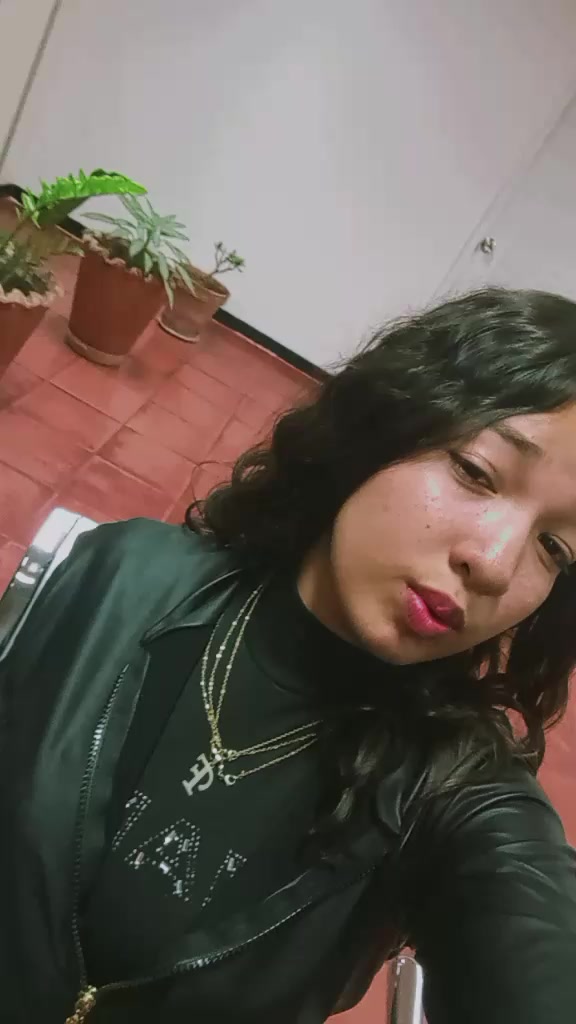 @Nazareth González 🇻🇪.