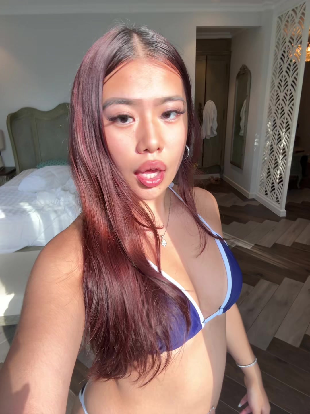 @Lili