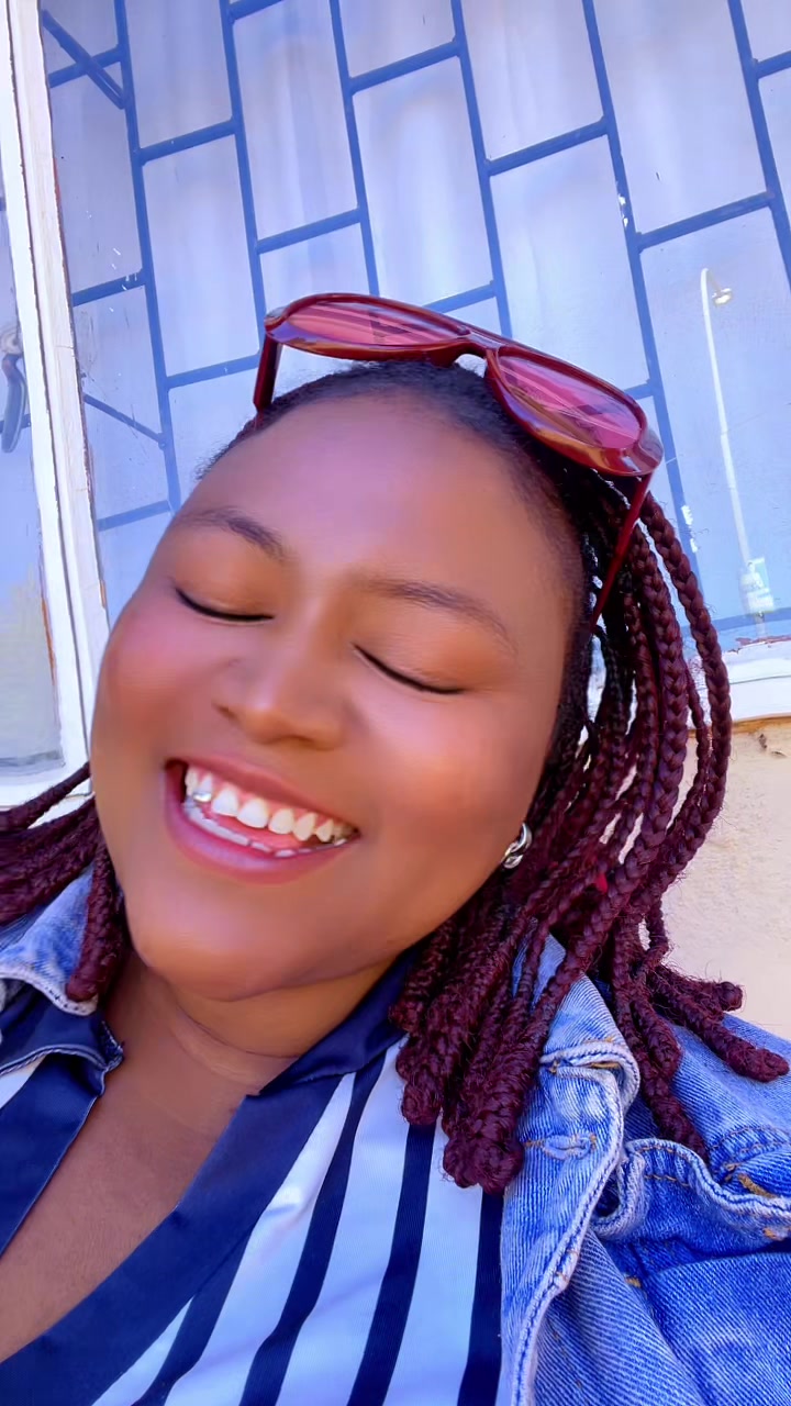 @Tsholofelo Delthia W