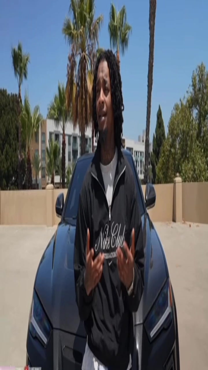 @⃟