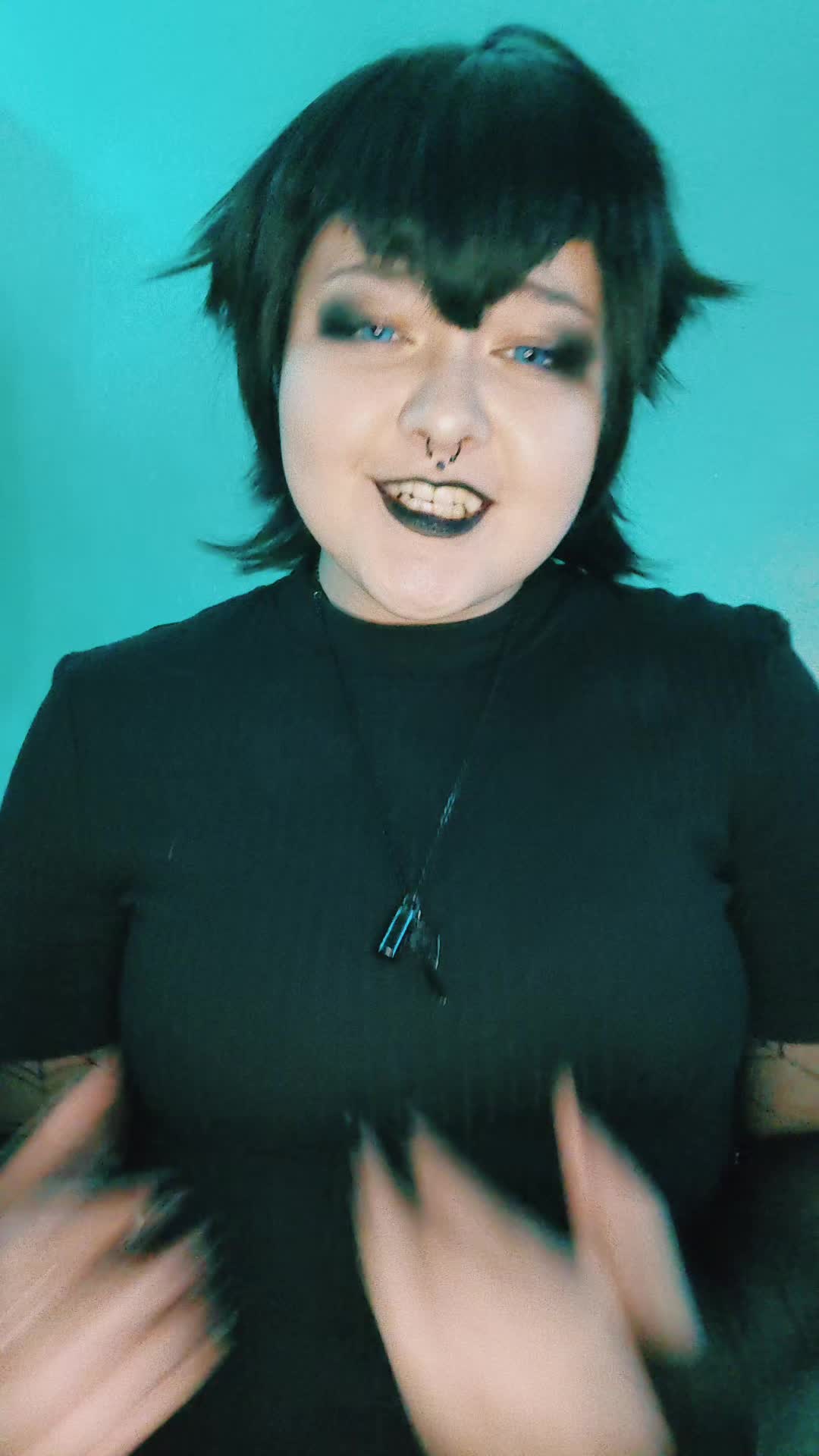 @Luna_cos25