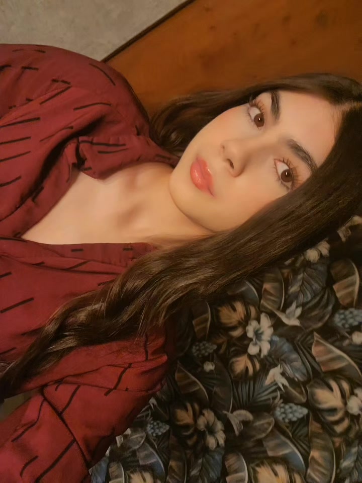 @𝑹𝒆𝒈𝒊𝒏𝒂𝑹𝒐𝒈𝒆𝒍𝒔𝒔