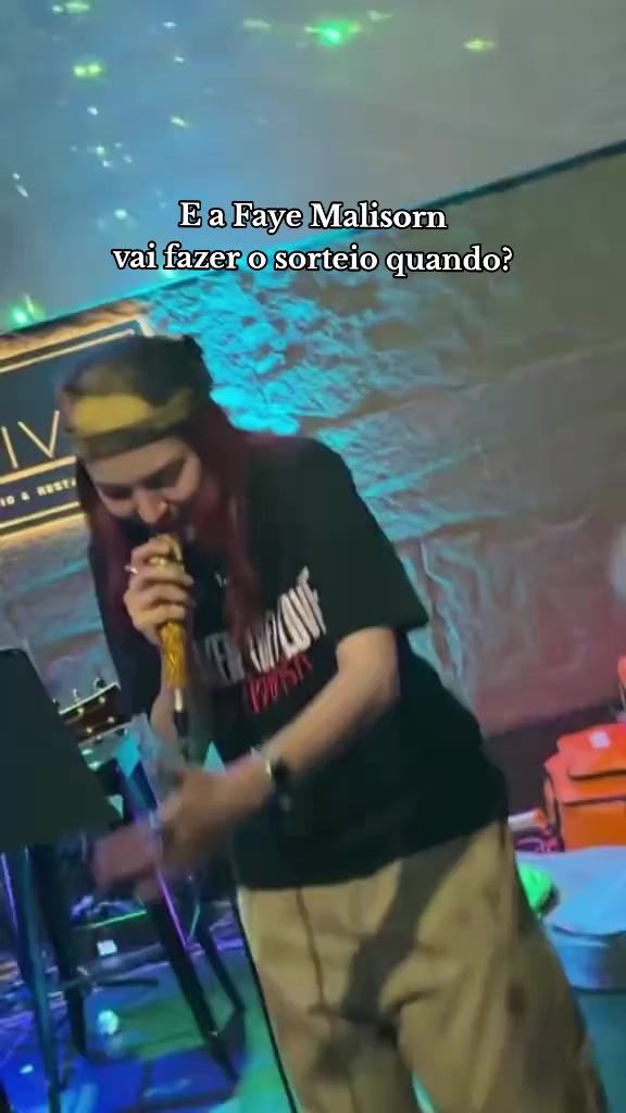 @queenfaye