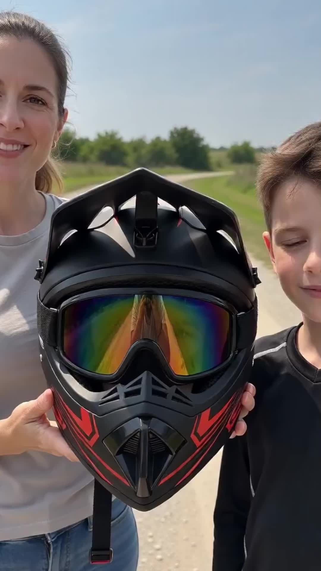 @Spark Helmet Store