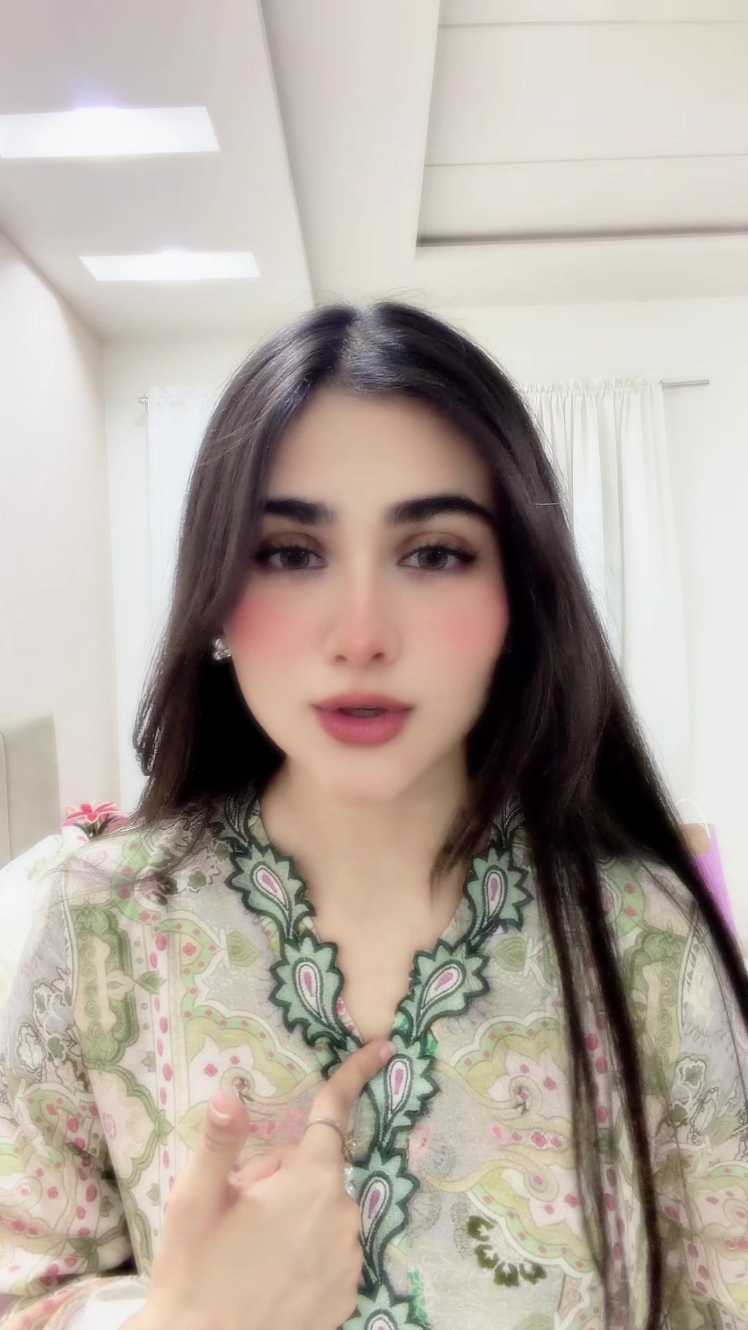 @Roha khan🥀