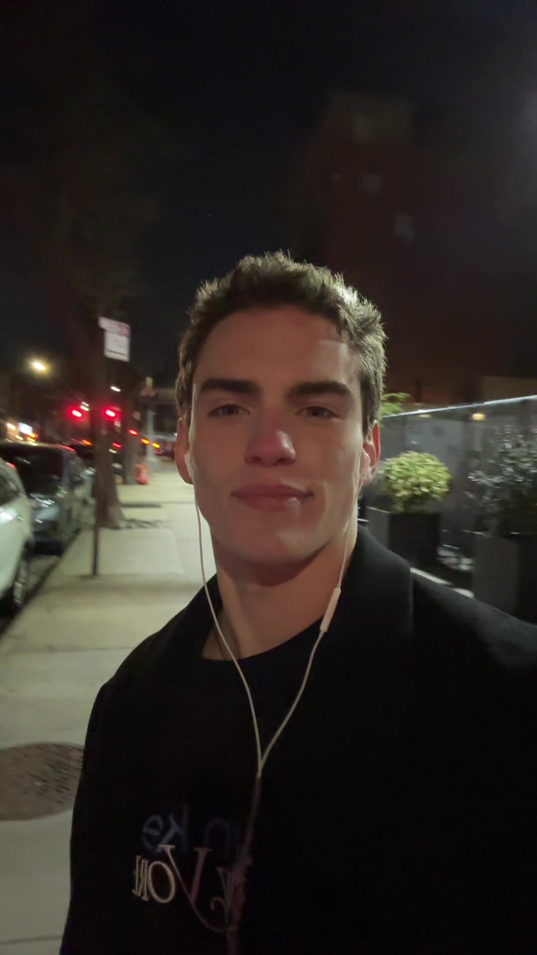 @Cole 🦍