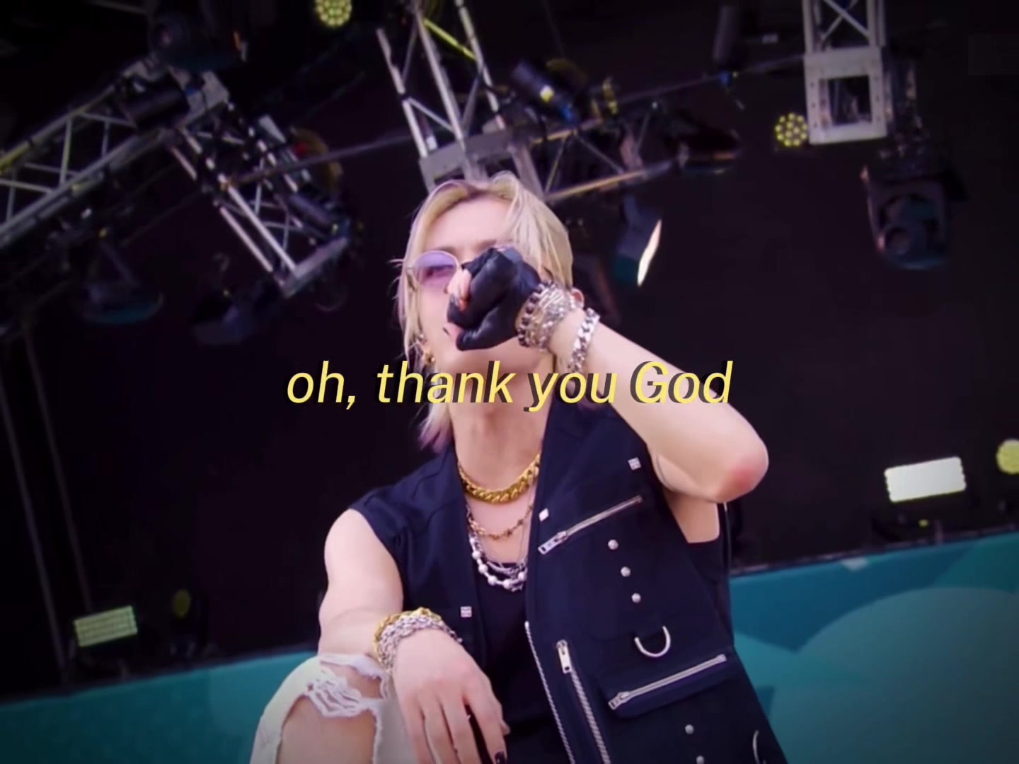 @offcostume