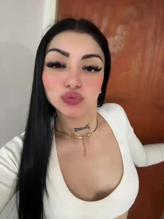 @Jazmiin💋