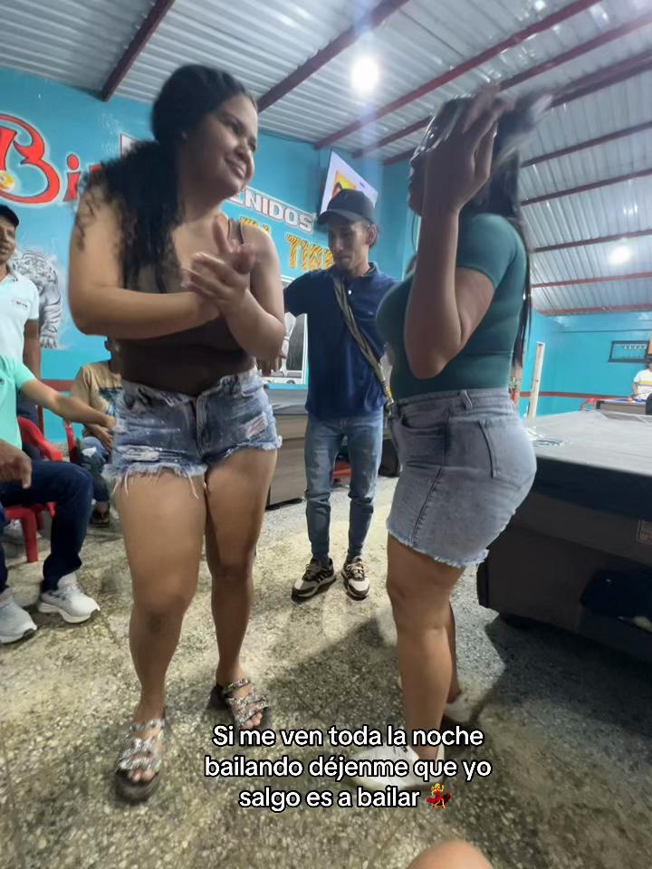 @Angie Marcela