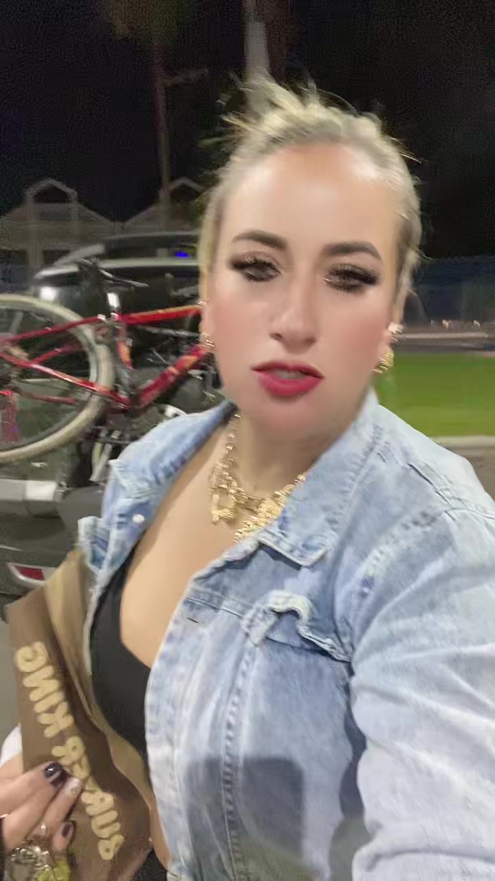 @Alerquina❤️🙏🏻🚲⚖️👠