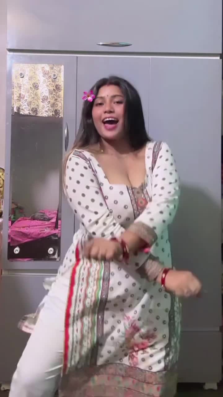 @Miss Komal