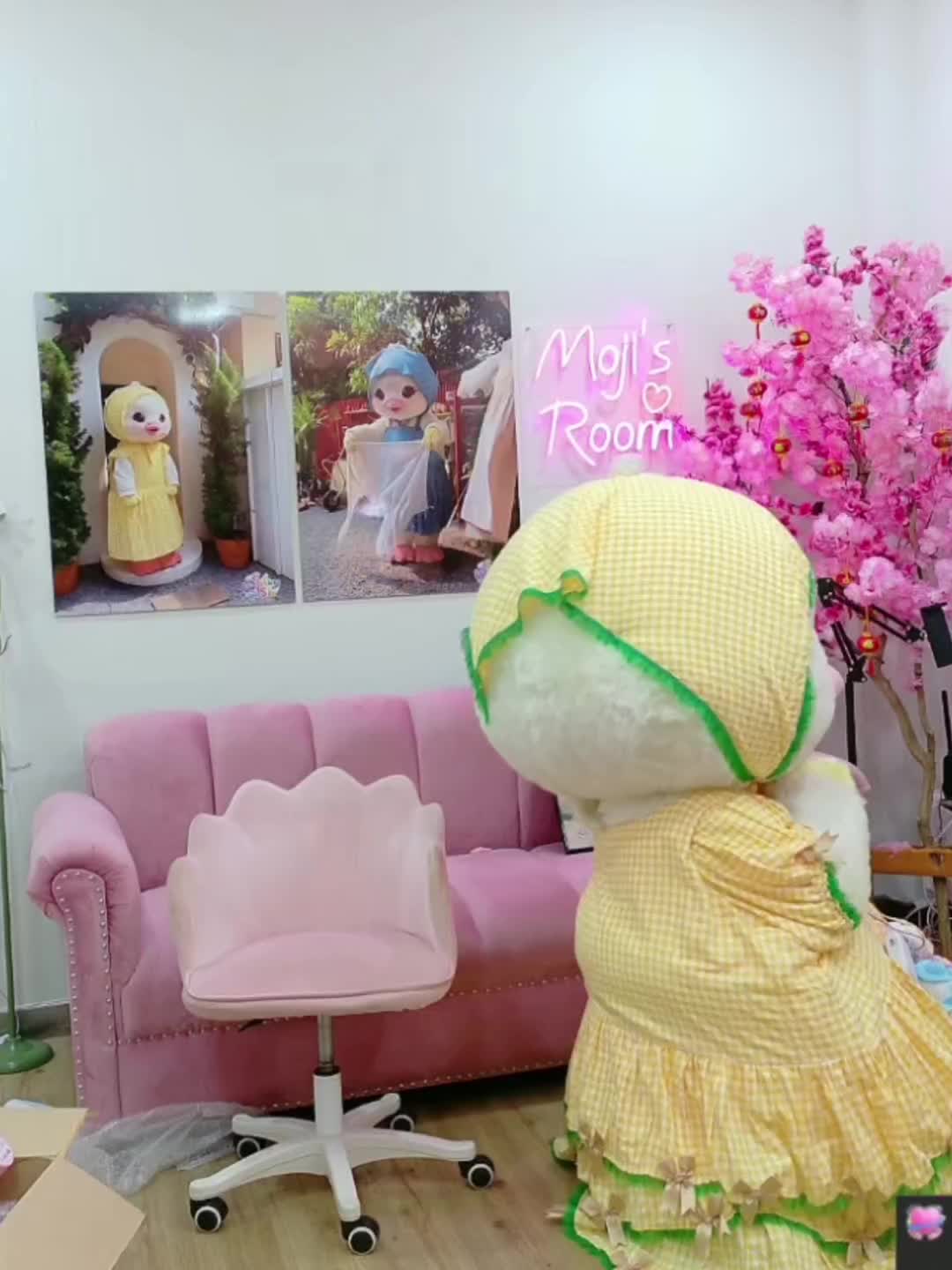 @มอมอบอนอ