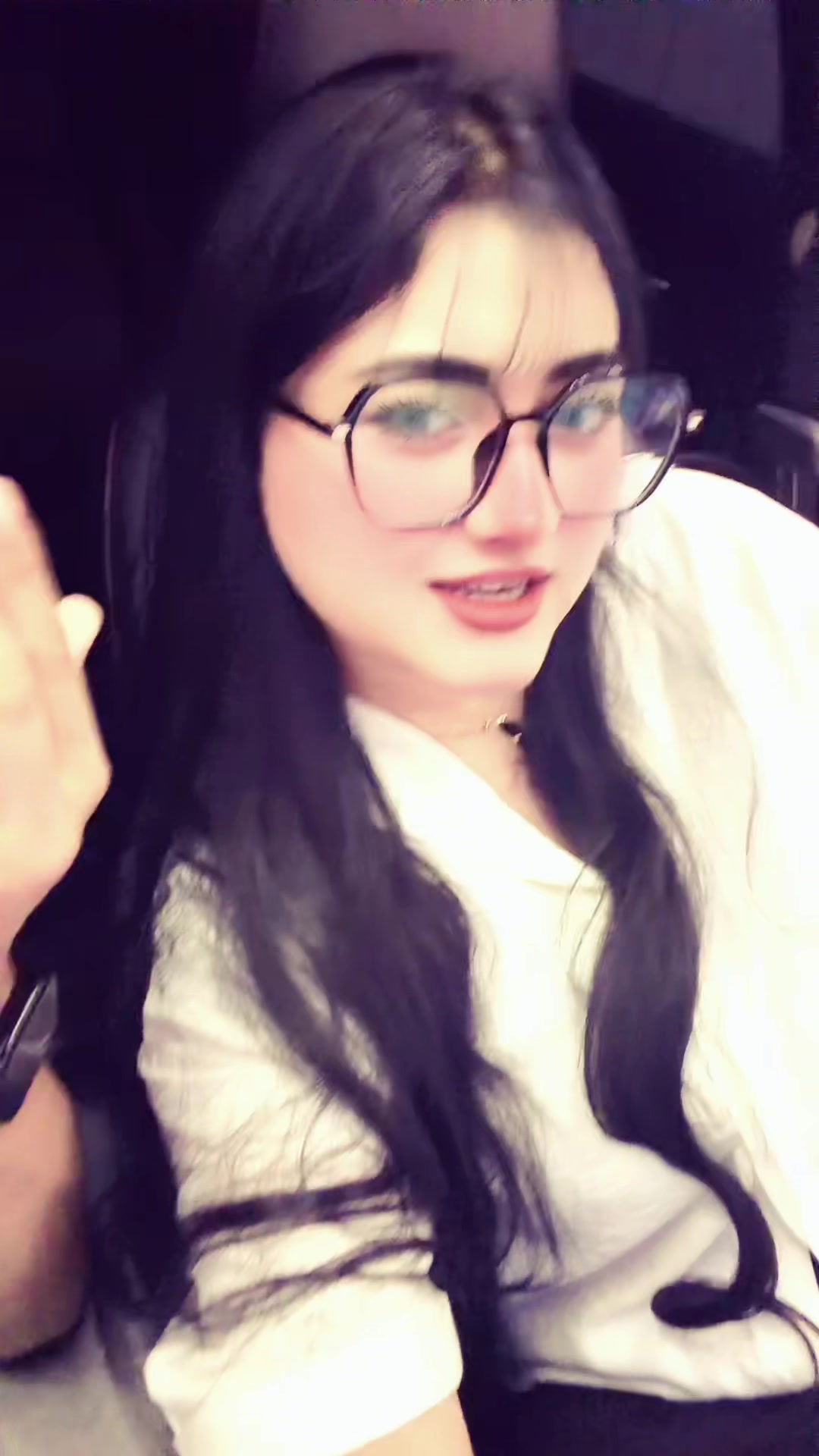 @Arooba