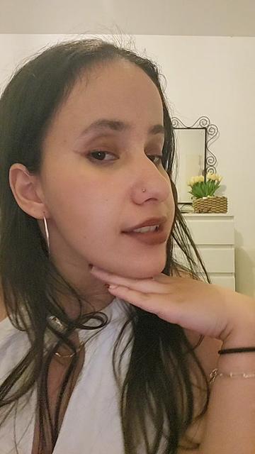 @NINA🦋
