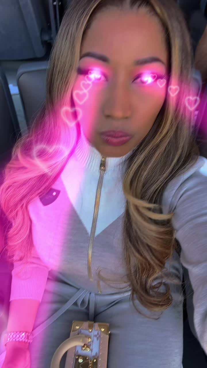 @Nicki Minaj